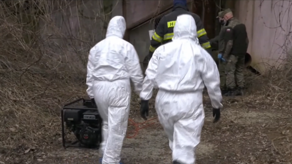Tisíce ton toxického odpadu sa v areáli Chemka roky skladovali bez dostatočného zabezpečenia.