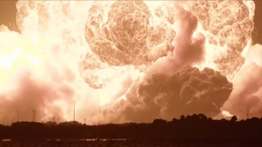 Výbuch rakety spoločnosti Blue Origin.