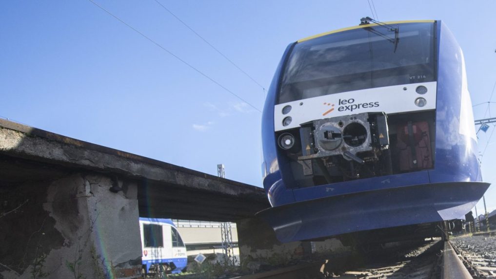 Na ilustračnej snímke rušeň vlaku Leo Express.