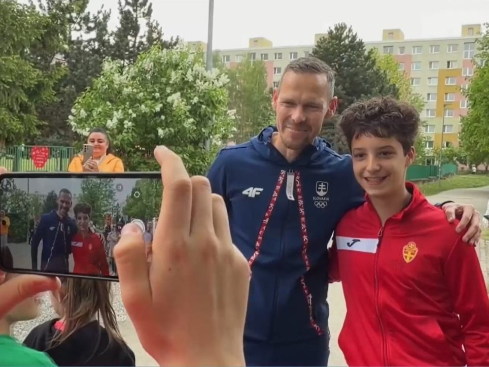 Matej Tóth prišiel medzi žiakov v Žiline.