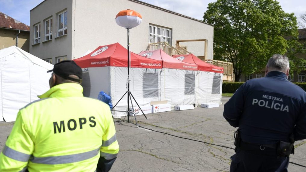 Mestský policajt a príslušník MOPS.