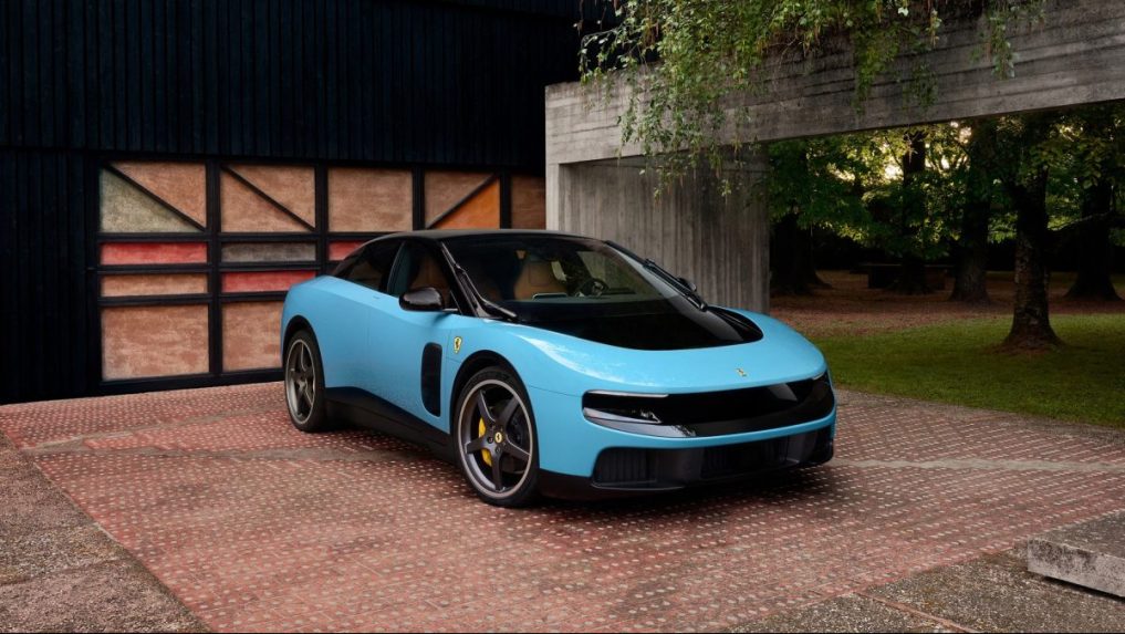 Prv&eacute; plne elektrick&eacute; Ferrari Luce.