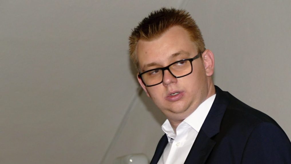 Obvinen&yacute; Adam S. uzavrel s prokur&aacute;torom dohodu o vine a treste.