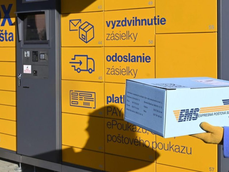 Balíkobox Slovenskej pošty.