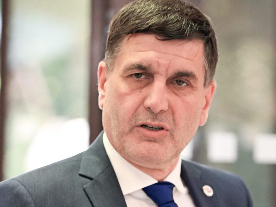 Branislav Ondruš.