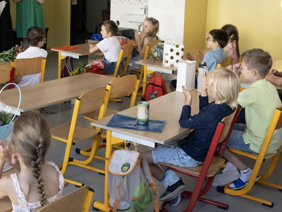 prváci na konci školského roka