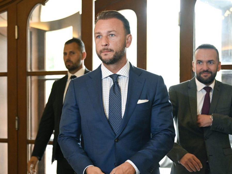 Minister vnútra Matúš Šutaj Eštok.
