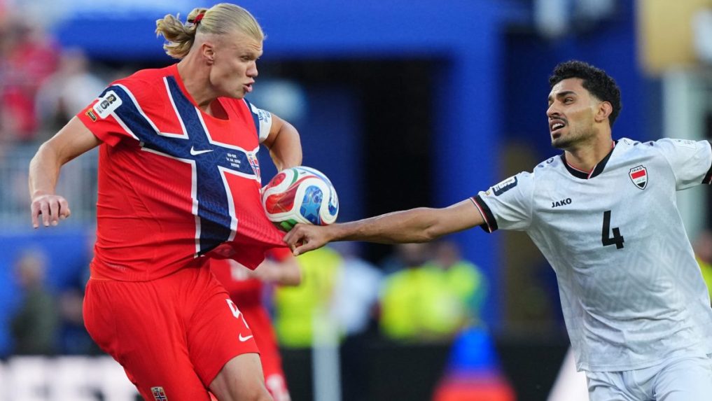 Erling Haaland a Zaid Tahseen.
