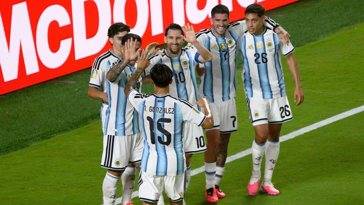 Program dňa na MS: Franc&uacute;zsko jasn&yacute;m favoritom proti Iraku, Argent&iacute;na chce proti Rak&uacute;sku spečatiť postup