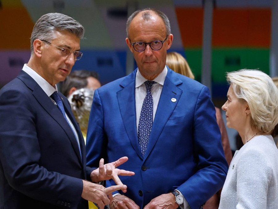 A. Plenkovič, F. Merz a U. von der Leyenová.