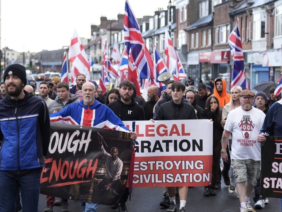 Protesty v Belfaste.