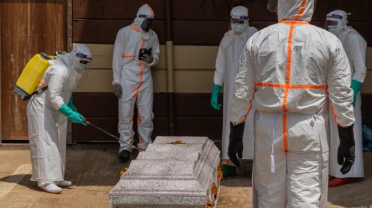 Vírus eboly si v KDR vyžiadal už viac ako 230 úmrtí.