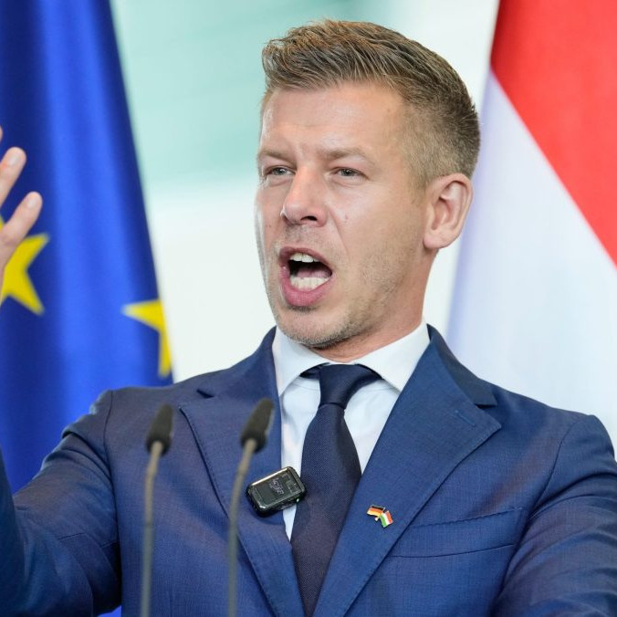 Péter Magyar: Maďarsko sa nemôže úplne vzdať energetických zdrojov z Ruska