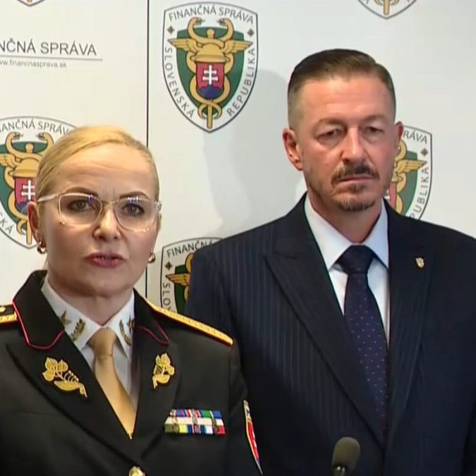 V šedej ekonomike miznú miliardy eur. Finančná správa a polícia spájajú sily v boji proti daňovým podvodom