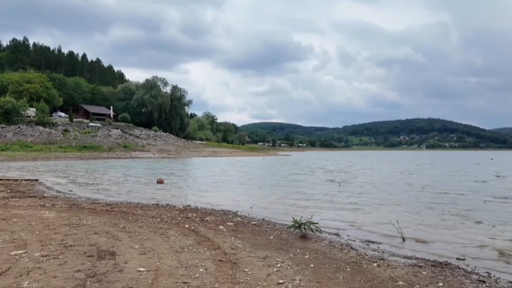 Hladina Domaše klesá