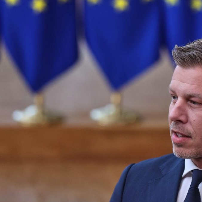 Na snímke Péter Magyar.