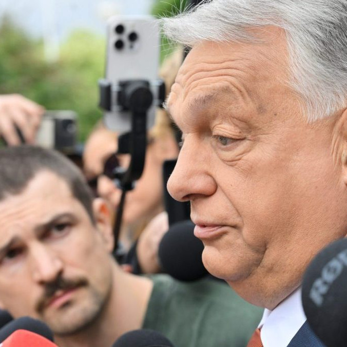Na snímke Viktor Orbán.