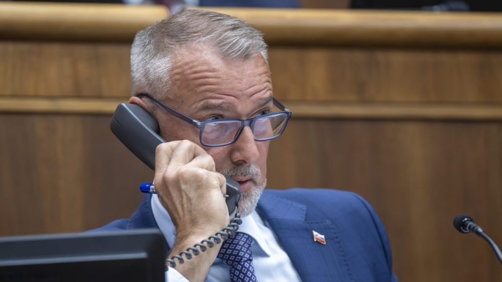 Na snímke predseda parlamentu SR Richard Raši (Hlas-SD).