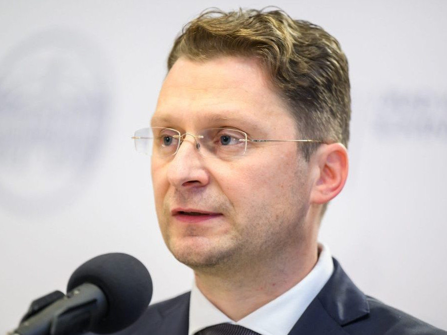 Predseda Lekárskeho odborového združenia Peter Visolajský