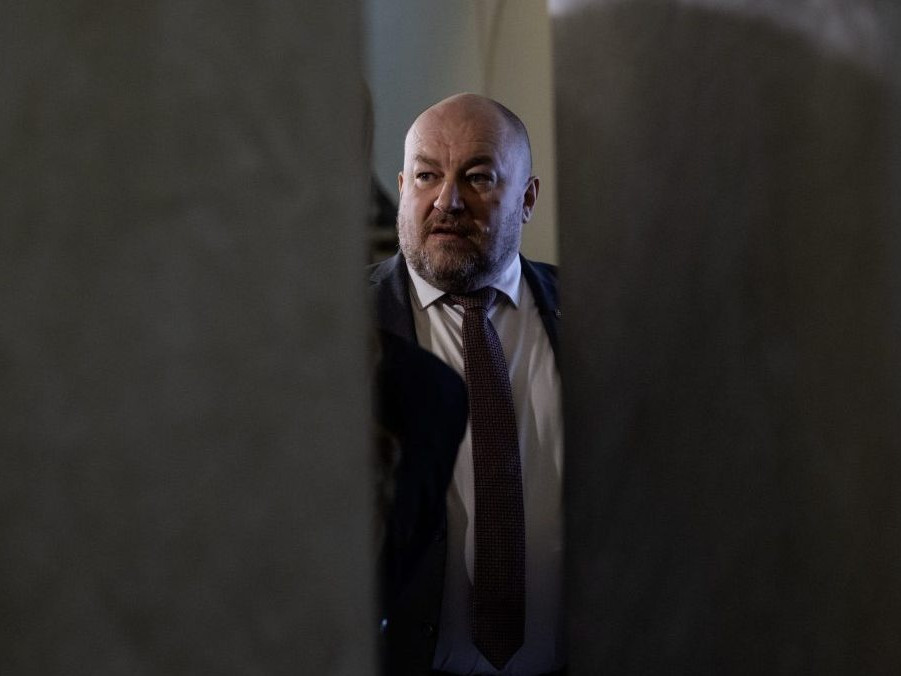 Minister cestovného ruchu a športu Rudolf Huliak.