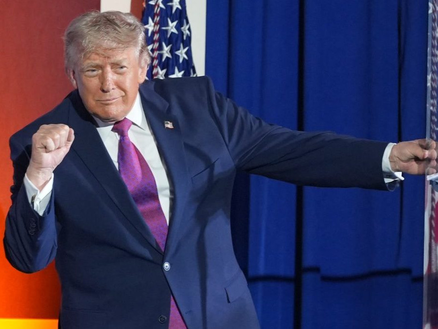 Donald Trump po prejave pri Mount Rushmore.