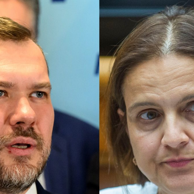 V. Karas a M. Kolíková