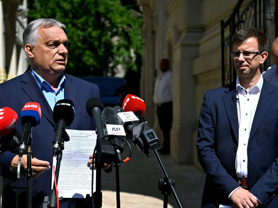Viktor Orbán a János Bóka