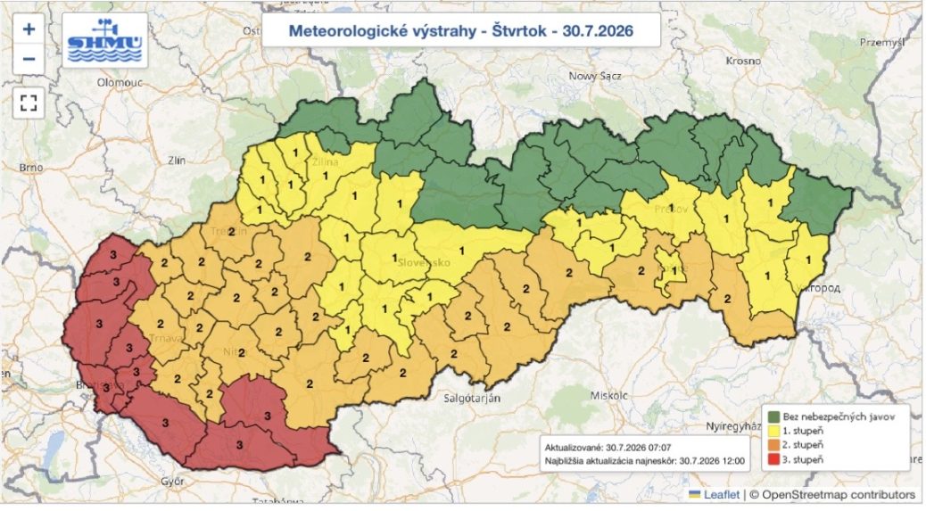 Na sn&iacute;mke mapa s v&yacute;strahami.