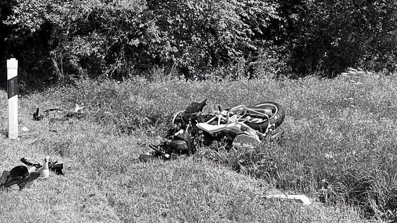 motorka policajta po nehode