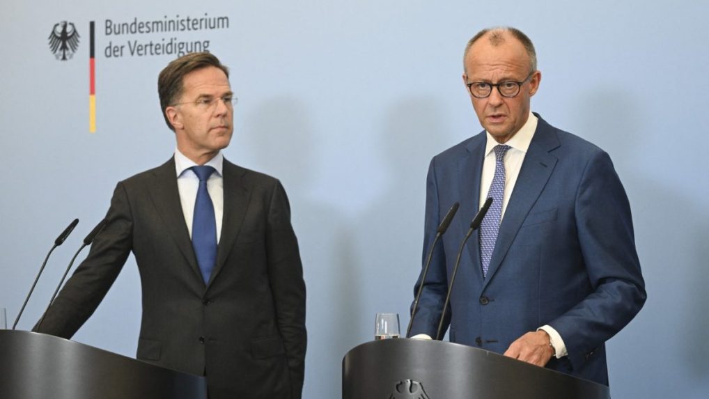 Mark Rutte a Friedrich Merz.