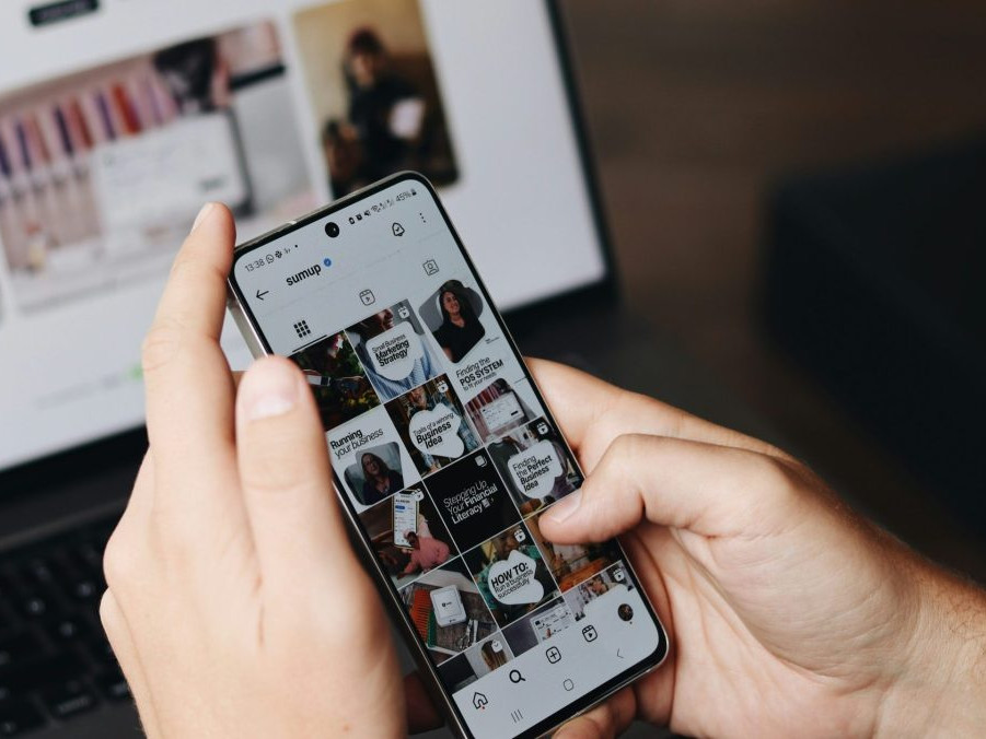 sociálna sieť na mobile