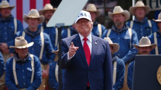 Na snímke Donald Trump.