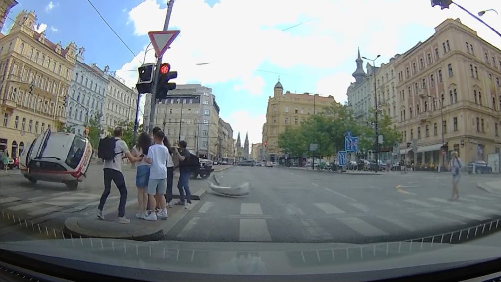 Na snímke moment dopravnej nehody.