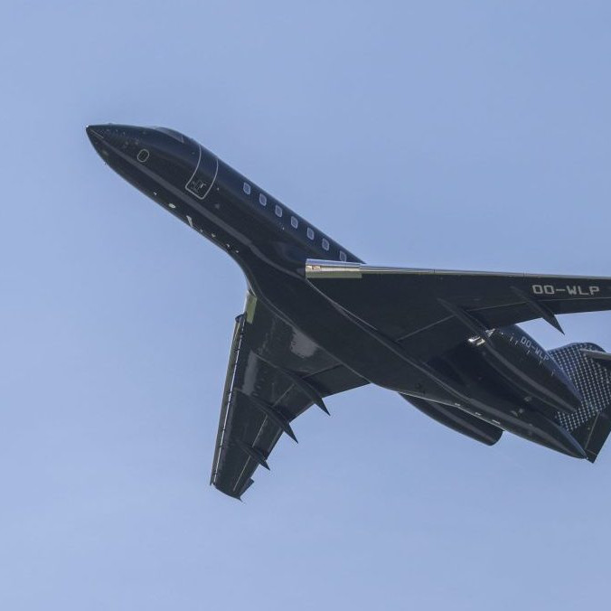 Na snímke lietadlo spoločnosti Bombardier.