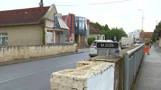 Na snímke most vo Vrábľoch.