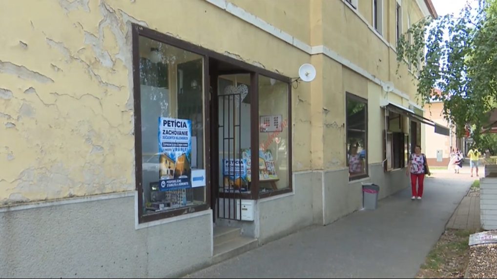 Na snímke vstup do prevádzky v Stoličnom dome.