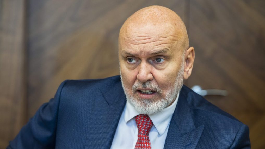 
 Bezpečnostná firma Oszkára Világiho bohatne na zákazkách maďarského štátu, za rok zvýšila zisky dvadsaťnásobne		