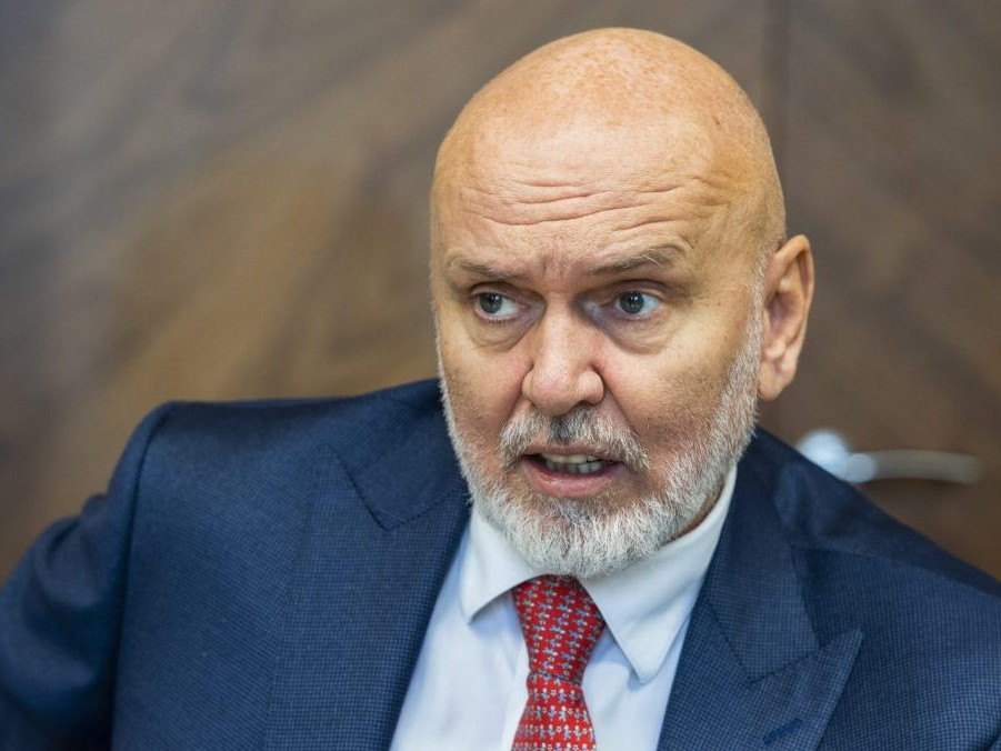 Bezpečnostná firma Oszkára Világiho bohatne na zákazkách maďarského štátu, za rok zvýšila zisky dvadsaťnásobne
