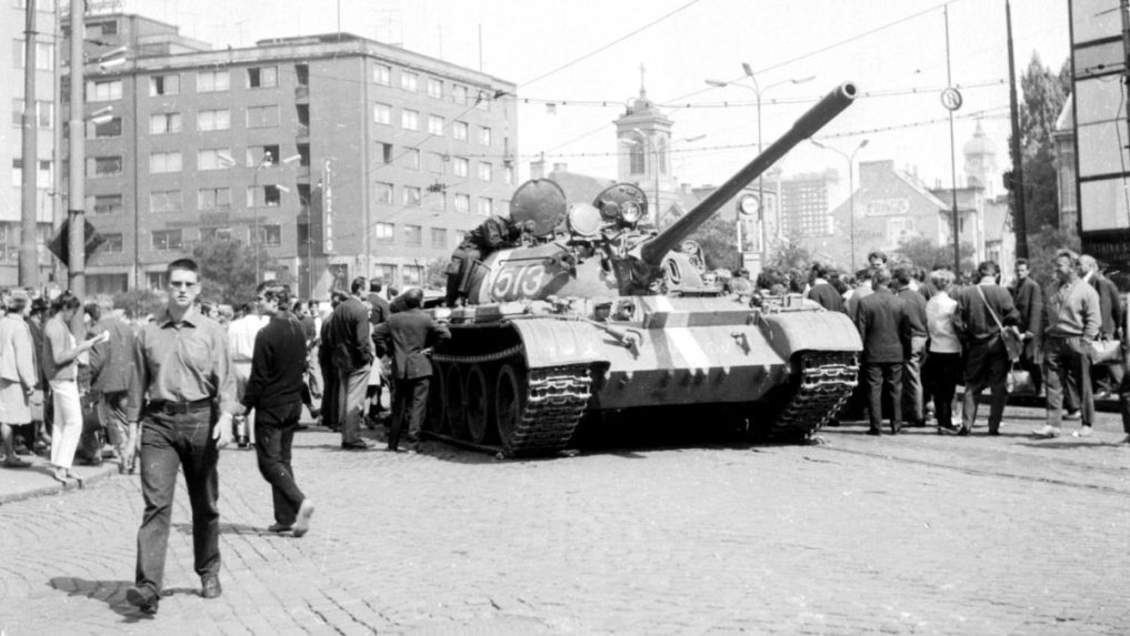 Tank na bratislavskej Štúrovej ulici 22. augusta 1968.
