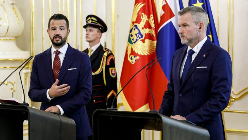 
 Na snímke prezident Čiernej Hory Jakov Milatović a prezident SR Peter Pellegrini.		