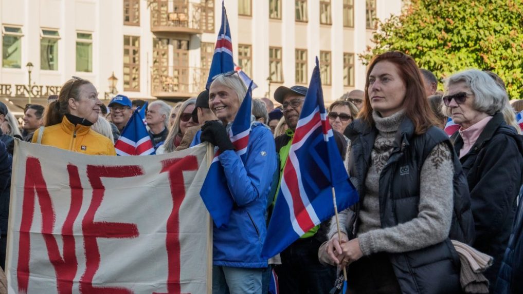 Islanďania v referende odmietli návrat k rokovaniam o členstve v EÚ.