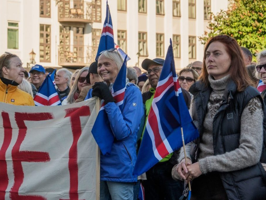 Islanďania v referende odmietli návrat k rokovaniam o členstve v EÚ.