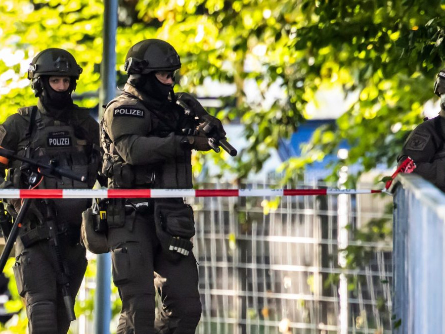 VIDEO: Pri nočnej streľbe na párty vo Švajčiarsku prišla o život žena, ďalších päť osôb je zranených