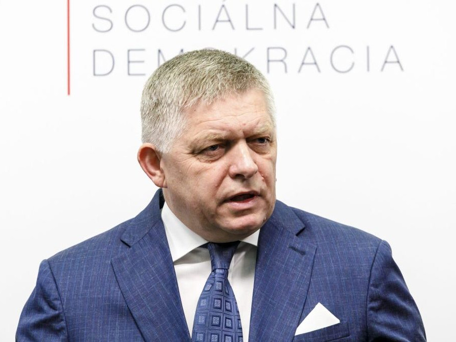 Premiér SR a predseda vládnej strany Smer-SD Robert Fico.