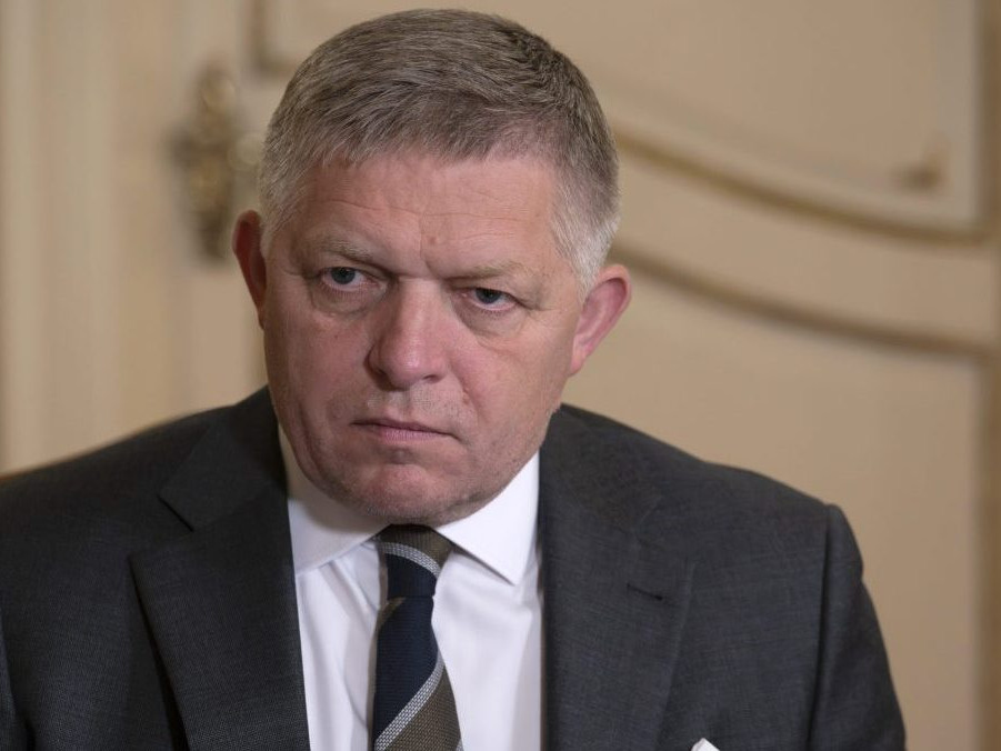 Predseda vlády SR Robert Fico.