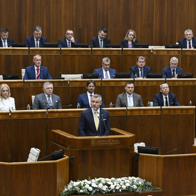 Peter Pellegrini počas prejavu v rokovacej sále NR SR.