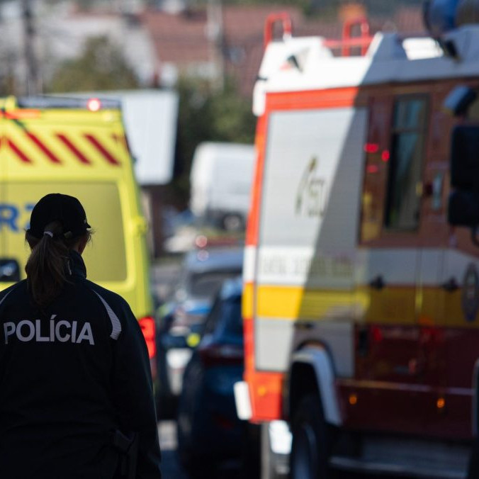 polícia a hasiči