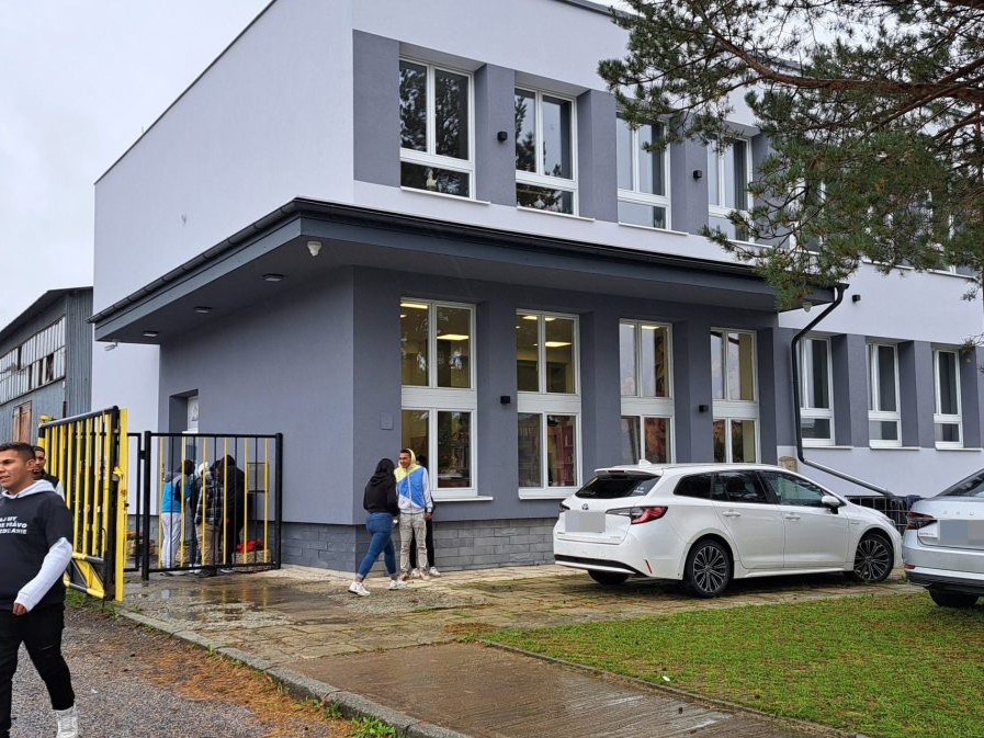 škola Biela voda