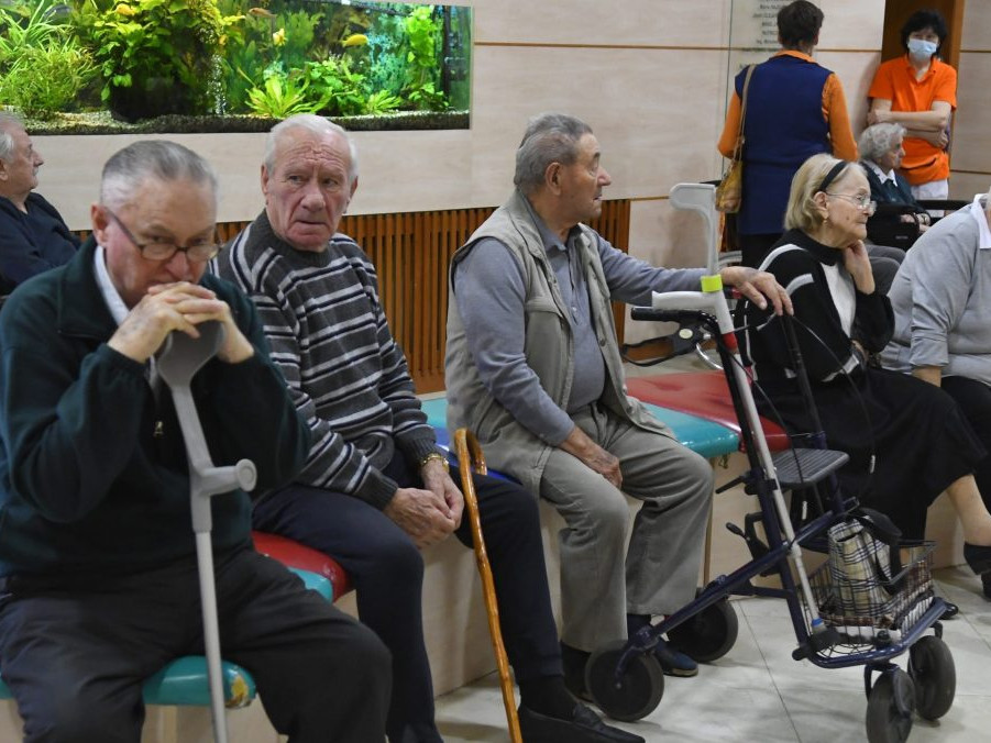seniori - dôchodcovia