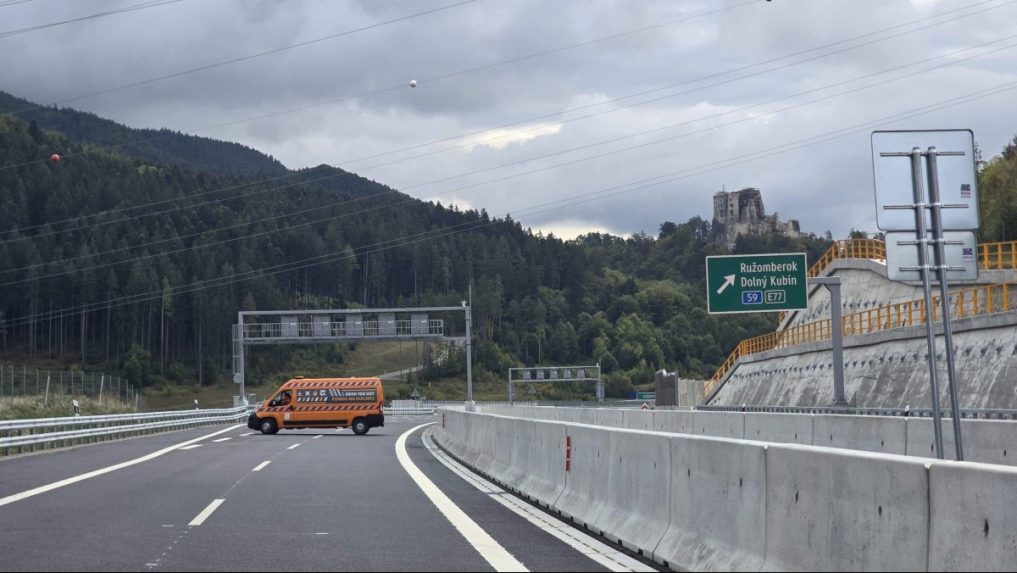 Diaľničný obchvat Ružomberka.